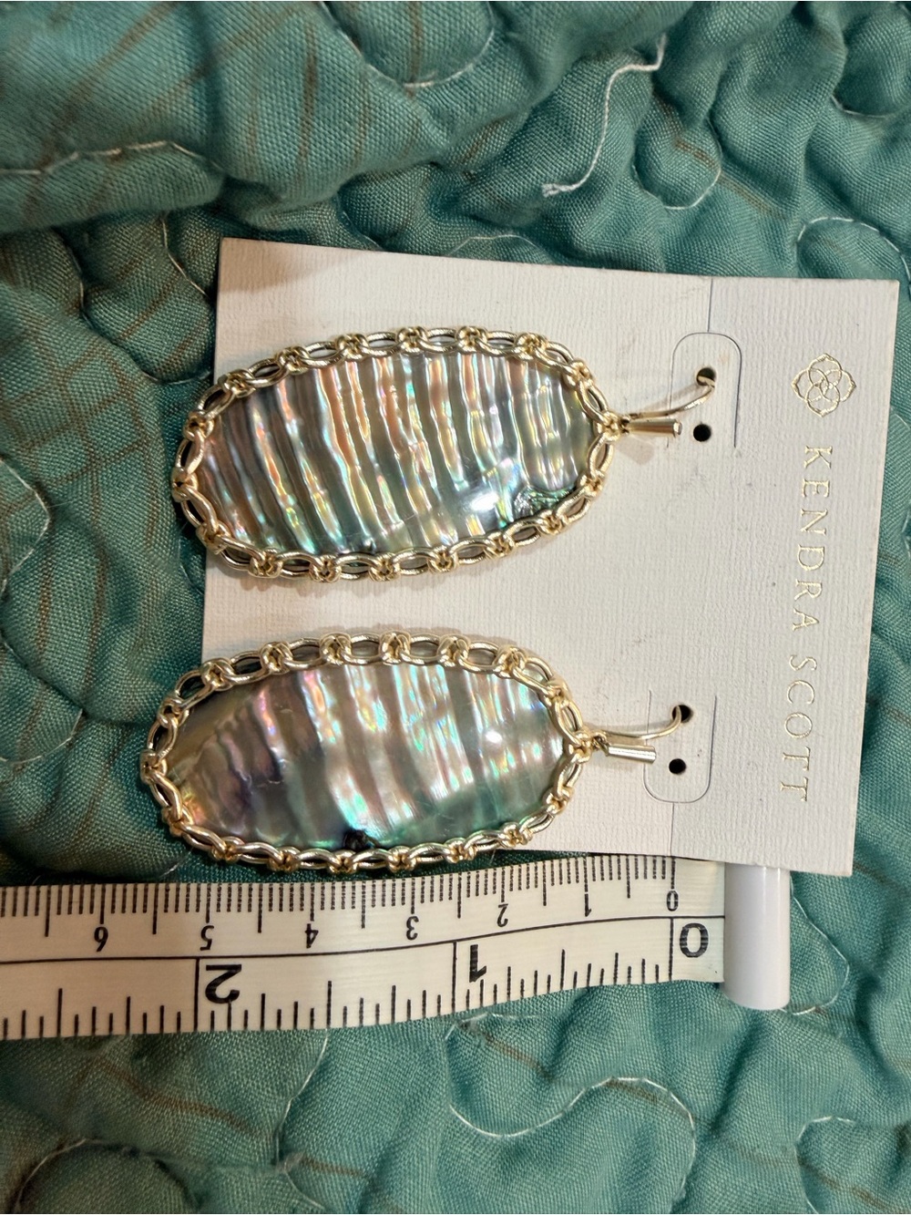 Kendra Scott Danielle Macrame abalone earrings in gold tone hardware - Picture 5 of 6